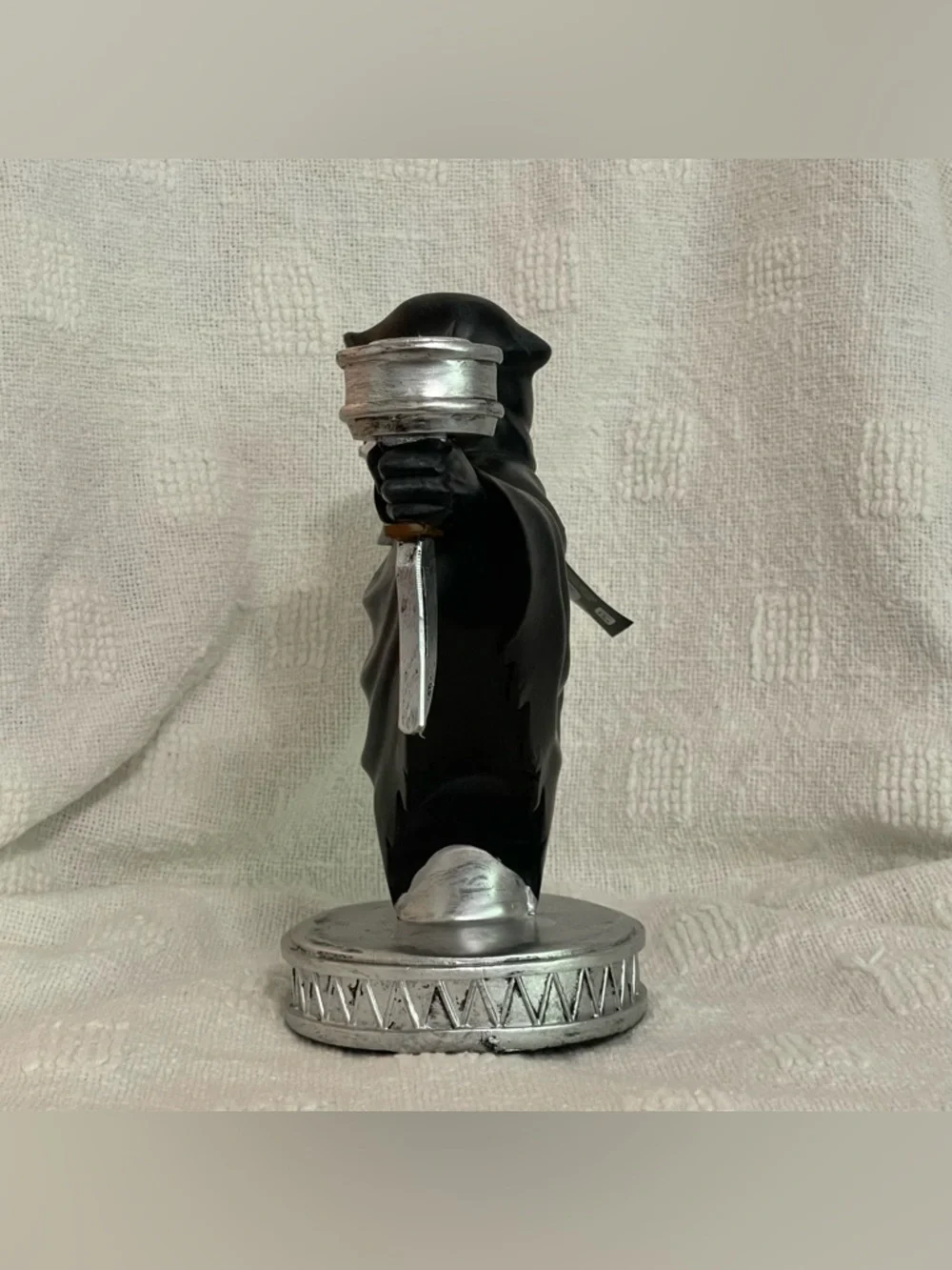 Scream / Ghostface‎ Candelabra from Spirit Halloween